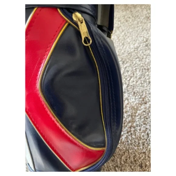 MacGregor Mini Golf Bag with Removable Rain Cover - Picture 7 of 9